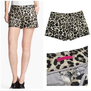 Alice + Olivia Women's Black Gold Leopard Print Cuffed Cady Shorts Size Small
